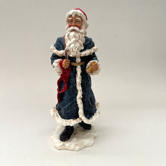 DEPARTMENT 56 SANTA FIGURES SET OF 3 - Picture 2 of 15
